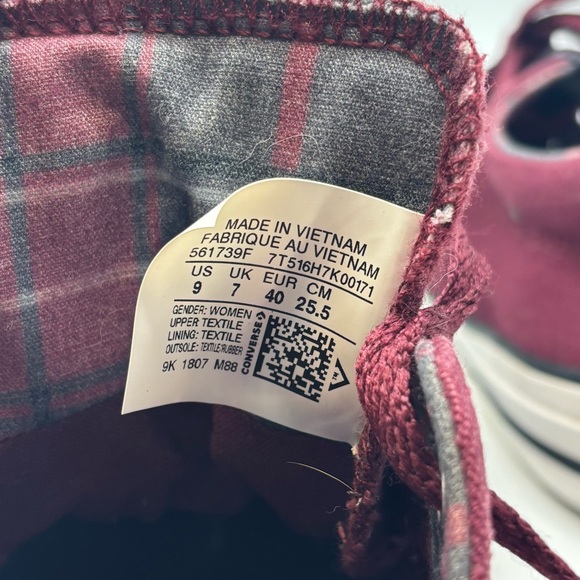 Maroon Converse Chuck Taylor All Star women’s size 9 - Picture 7 of 8